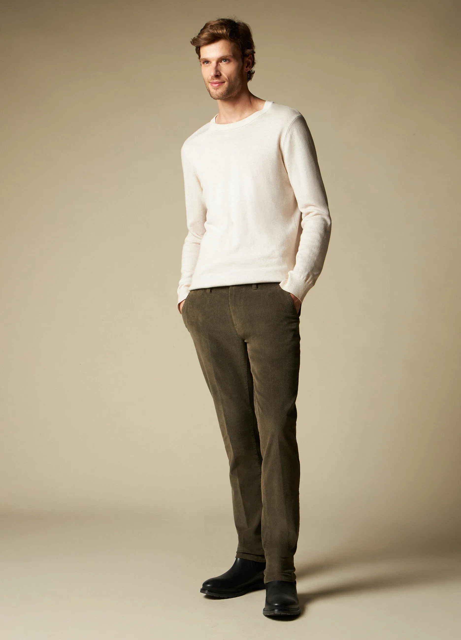 J. HART & BROS  Pantaloni chino in costina di velluto uomo
