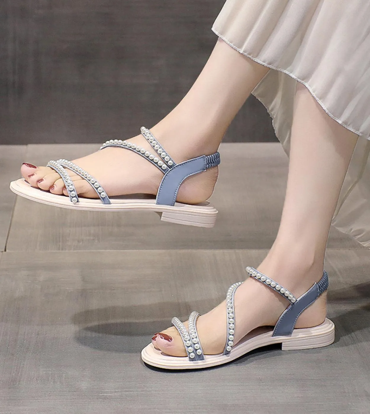 Sandali Peep Toe Donna Estate 2022 New String Bead Shoes Lady Sandal Woman Scarpe da spiaggia traspiranti In offerta Spedizione