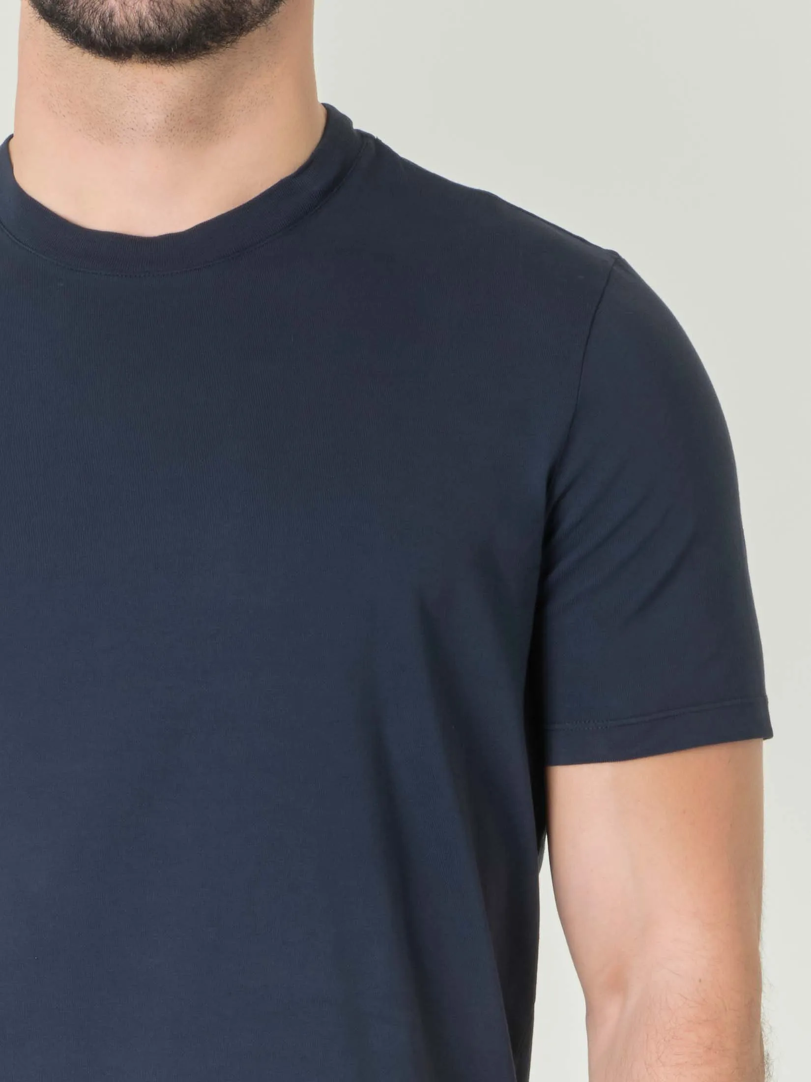 T-shirt blu navy in jersey di puro cotone a tinta unita